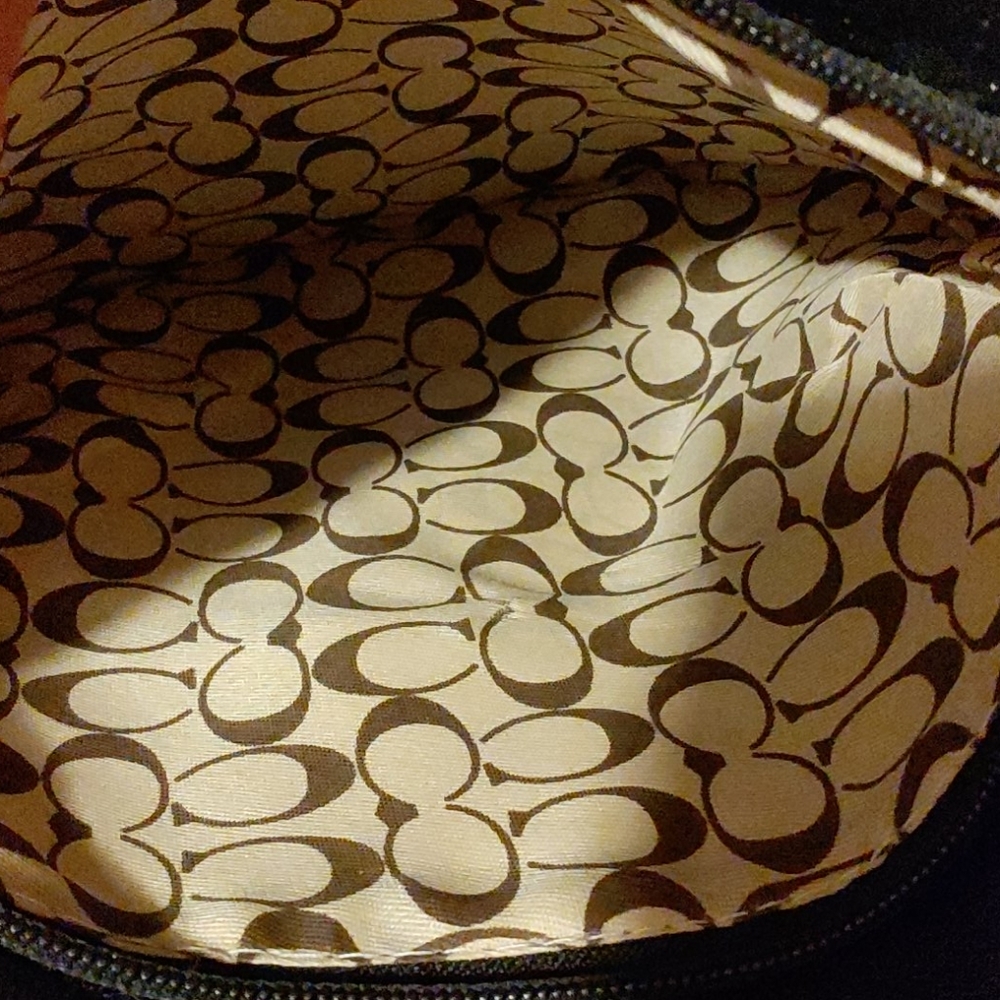 Coach purse - Picture 3 of 3